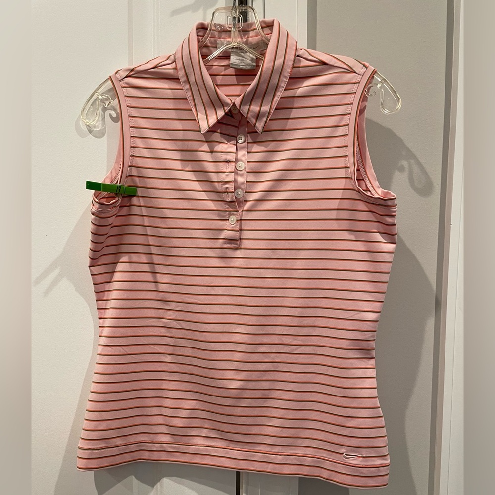 Nike Golf sleeveless collared shirt. Size small (4-6)